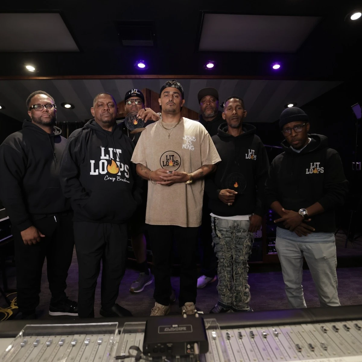 Lit Loops gallery 25